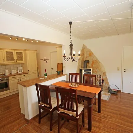 Ferienhaus In Suhemi Mit Terrasse *